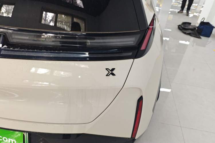 Used Zeekr X 2025 5-Seater Four-Wheel Drive Sport Version Right Rear Taillight