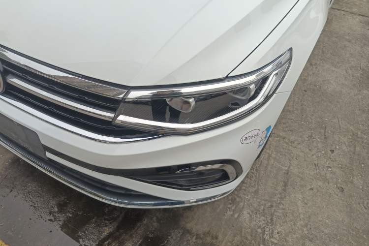 Used Volkswagen Bora 2023 300TSI DSG Prestige Edition