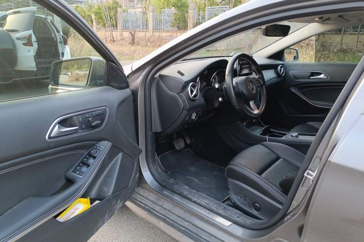 Used Mercedes-Benz GLA 2017 GLA 200 Sport Edition
