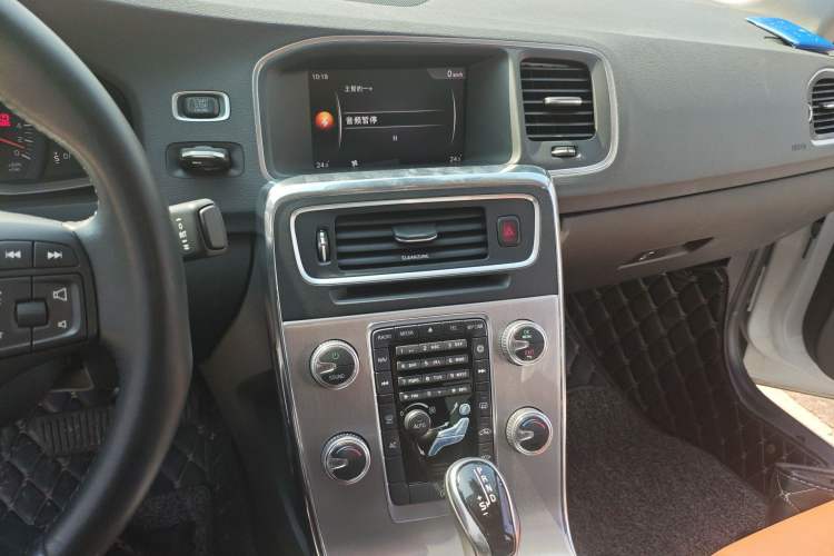 Used Volvo S60 2019 S60L T3 Intelligent Upgrade Edition
