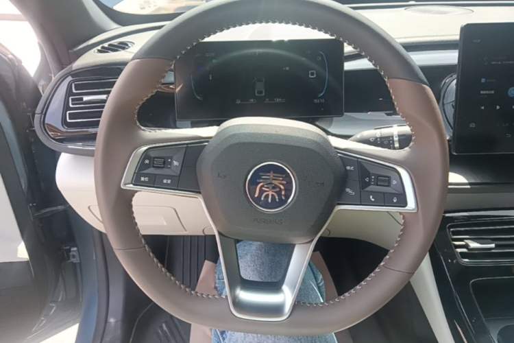 Used BYD Qin PLUS 2024 HONOR Edition DM-i 55KM Leading Model