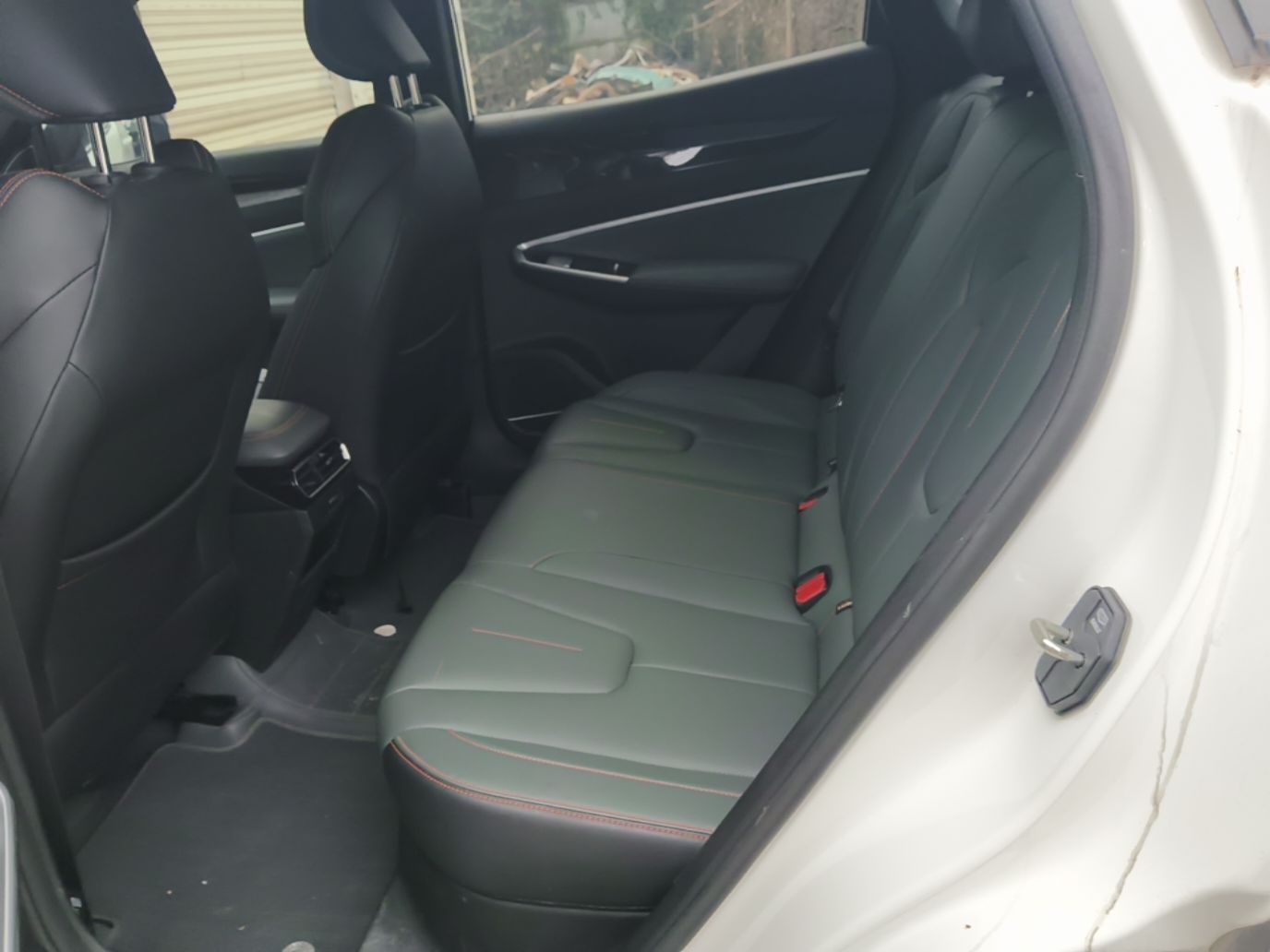 Geely Auto Emgrand X7 Sport 2024 1.5TD Smart Connect+ — снимка 20