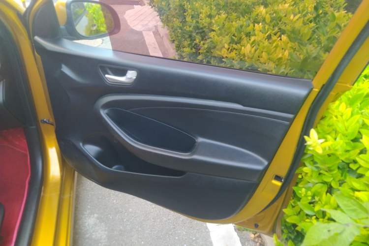 Used Hyundai Verna (older generation) 2017 1.4L Automatic YueXiang Edition China V-standard