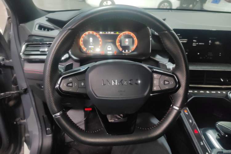 Used Lynk & Co 06 2020 1.5T JinPro model