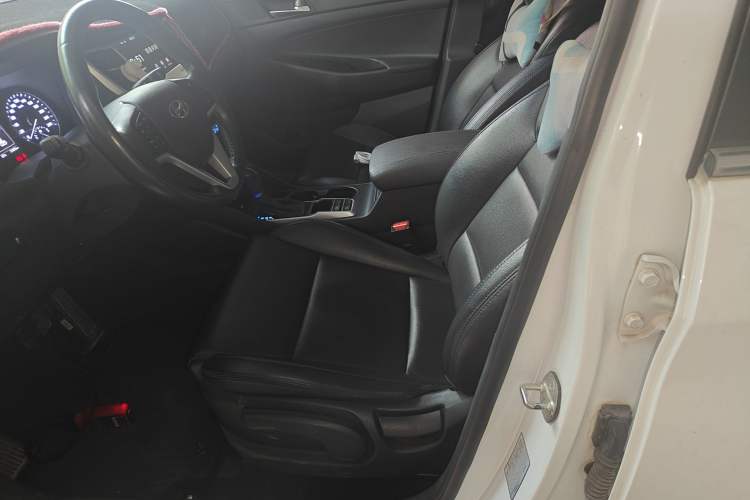 Used Hyundai Tucson 2015 1.6T Dual-Clutch Two-Wheel-Drive Smart Model