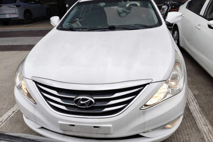 Used Hyundai Sonata 2015 Classic 2.0L Automatic Luxury Edition
