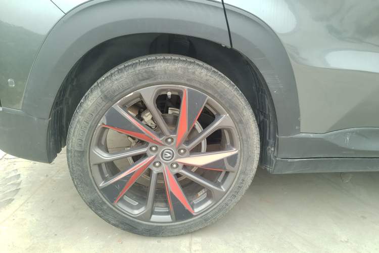 Used CHANGAN UNI-T 2020 1.5T Flagship Version Right Rear Wheel Hub