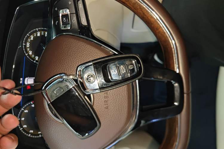 Used Volkswagen Phideon 2021 380TSI Prestige Edition
