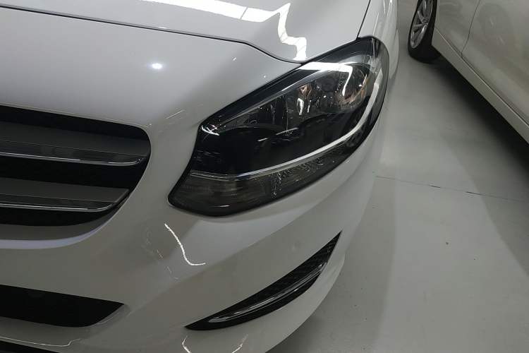 Used Mercedes-Benz B-Class 2016 B 180
