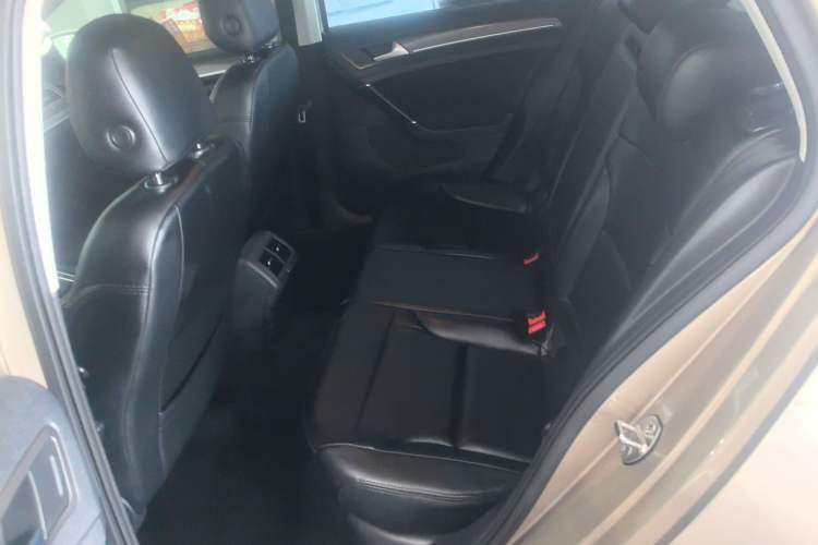 Used Volkswagen Golf 2016 230TSI Automatic Comfort Version