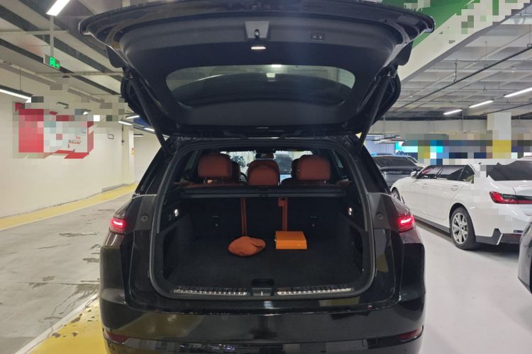 Used Li Auto L7 2025 Max Smart Refresh Edition Trunk
