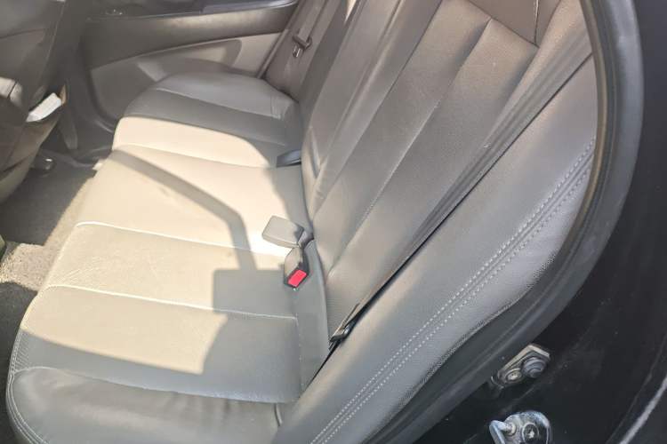 Used Hyundai Celesta 2011 1.6L Automatic Luxury Version Left Rear Seat