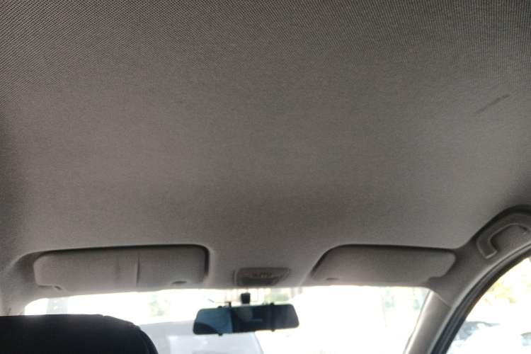 Used Wuling Hongguang S3 2019 1.5L Manual Comfort Model China VI Standard