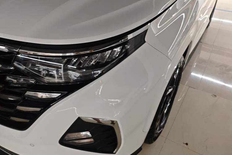 Used Hyundai Custo 2021 270TGDi Prestige LUX Left Front Headlight