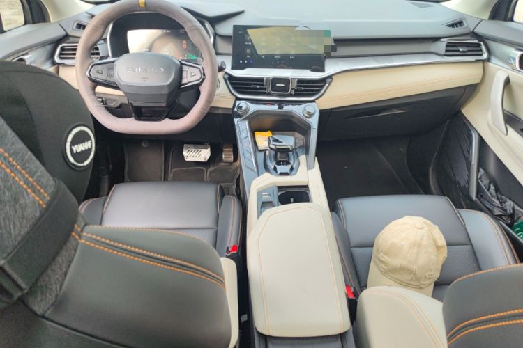 Used Lynk & Co 06 2020 1.5T Type Plus
