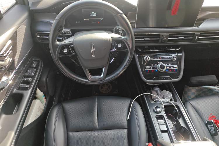 Used Lincoln Corsair 2022 2.0T Two-Wheel Drive Deluxe Edition