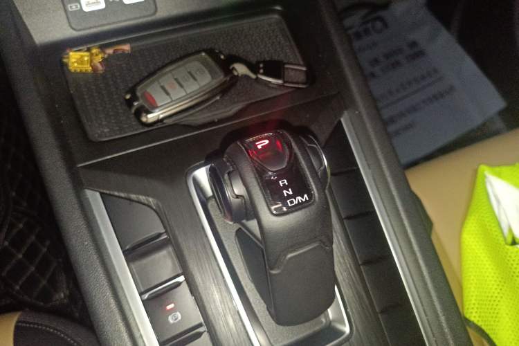 Used Great Wall Poer 2023 2.0T Commercial Version Automatic Gasoline 4x4 Navigation-Ready Long-Box GW4C20B