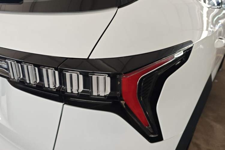 Used Lynk & Co 06 2023 Remix 1.5T JinPro
