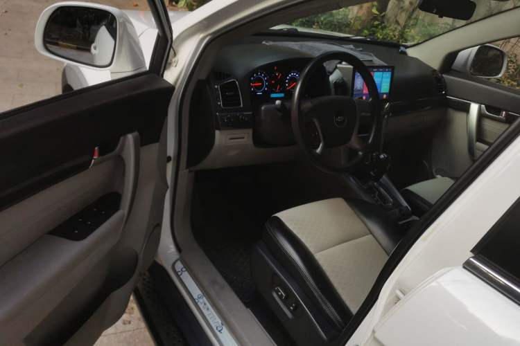 Used Chevrolet Captiva 2014 2.4L Two-Wheel Drive City Edition 5 Seats