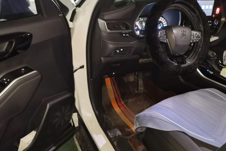 Used Toyota Crown Kluger 2023 2.5L HEV Two-Wheel Drive Entry Version (5 Seats)