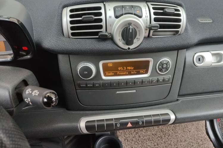 Used smart fortwo 2011 1.0 MHD Hardtop Standard Edition