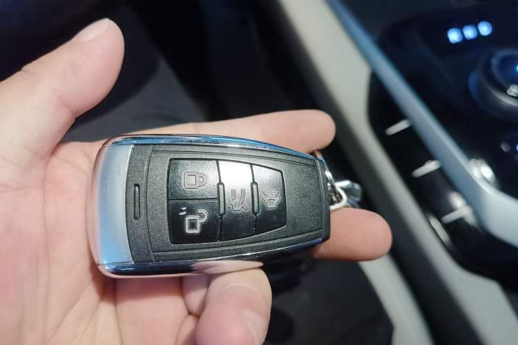 Used BAIC Beijing EU5 2018 R500 Smart Wind Edition
