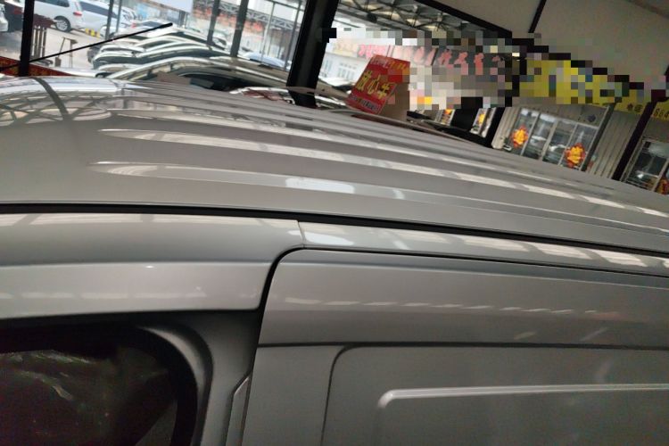 Used Wuling Hongguang V 2022 1.5L Jingqu Edition Enclosed-Window Vehicle with Hydraulic Power Steering LAR