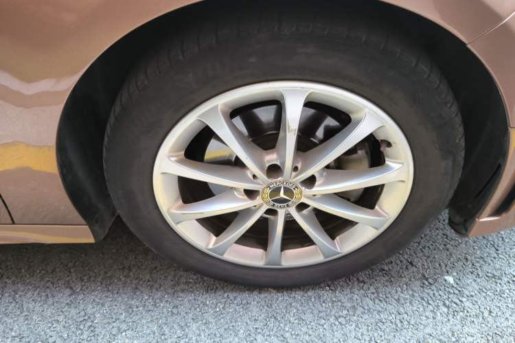 Used Mercedes-Benz A-Class 2020 Restyled A 200 L Sport Sedan Fashion Version