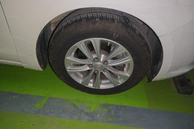 Used Buick GT 2016 15N Automatic Entry-Level Trim