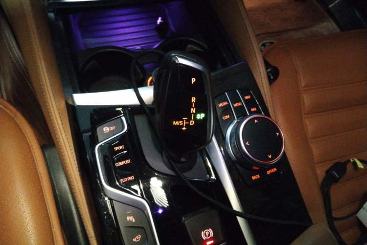 Used BMW 5 Series 2018 Restyled 530Li Luxury Edition M Sport Package
