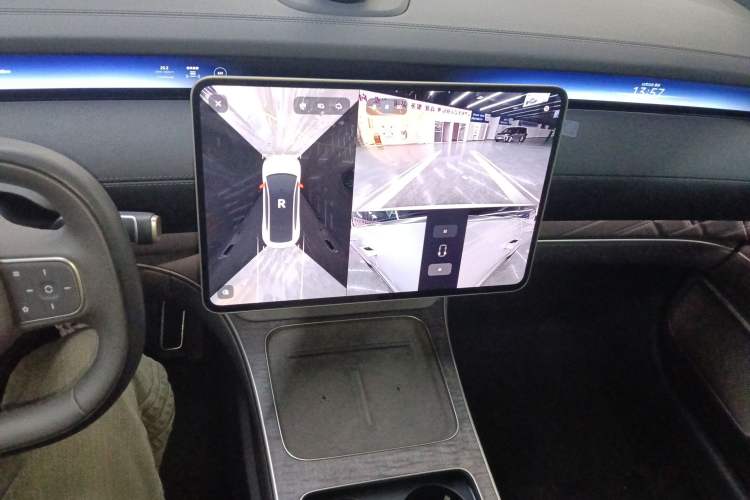 Used Nio ET9 2025 100 kWh
