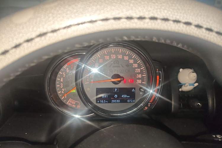 Used MINI 2019 1.5T COOPER Classic Edition Five-Door Version Instrument Cluster