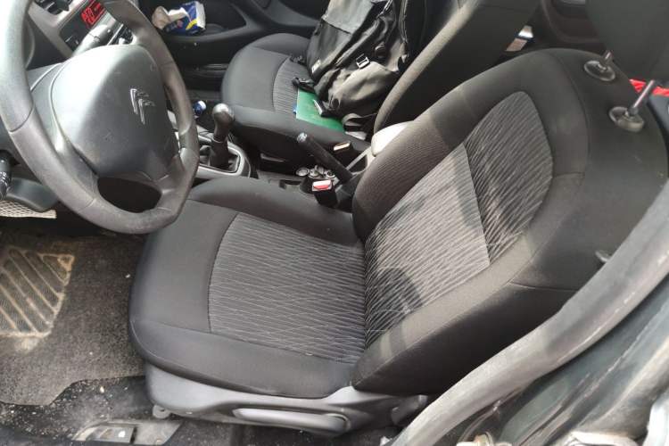 Used Citroen Elysee 2014 1.6L Manual Comfort Model

