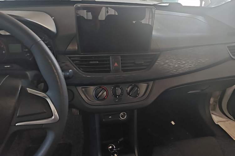 Used Baojun 310 2020 1.2L Manual Comfort Edition
