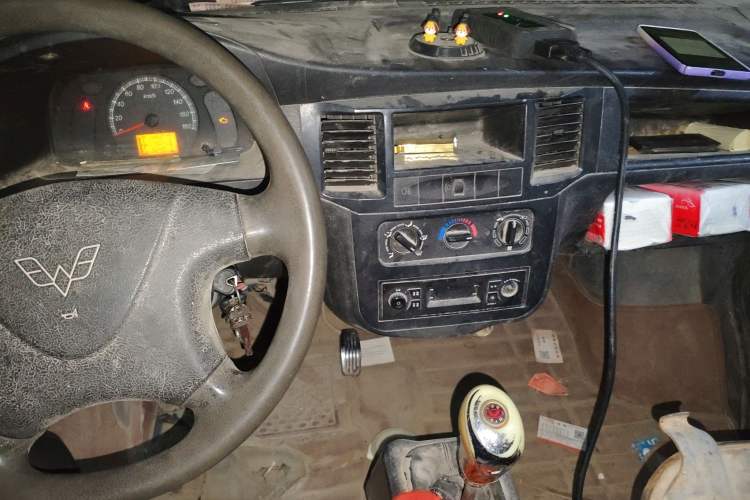 Used Wuling Zhiguang 2013 1.0L Base Version