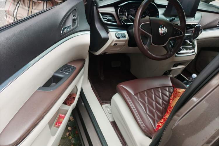 Used Buick GL8 2021 Land Cruiser Executive Class 652T Comfort Model