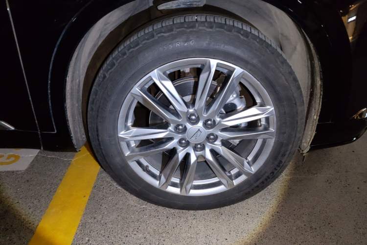 Used Cadillac XT6 2022 2.0T 7-Seater Four-Wheel-Drive Luxury Version
