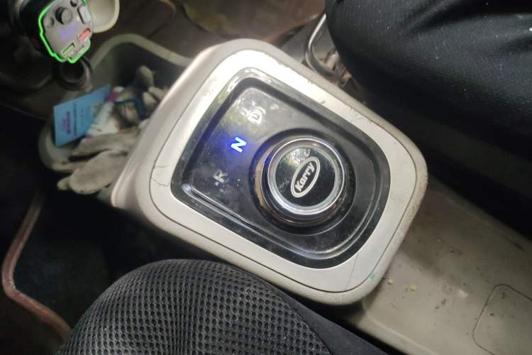 Used Karry Youyou EV 2021 Van Model SQR5037
