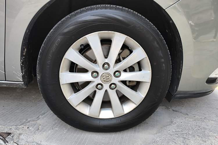 Used Buick GL8 2015 2.4L Luxury Business Premium Edition