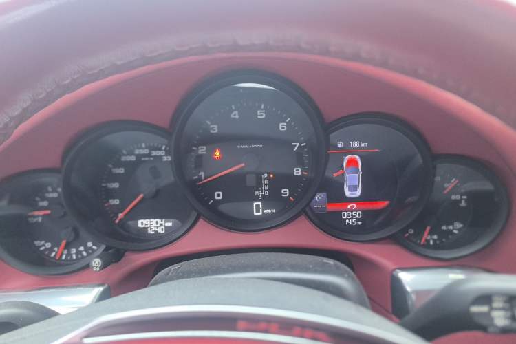 Used Porsche 911 2013 Carrera 4 3.4L
