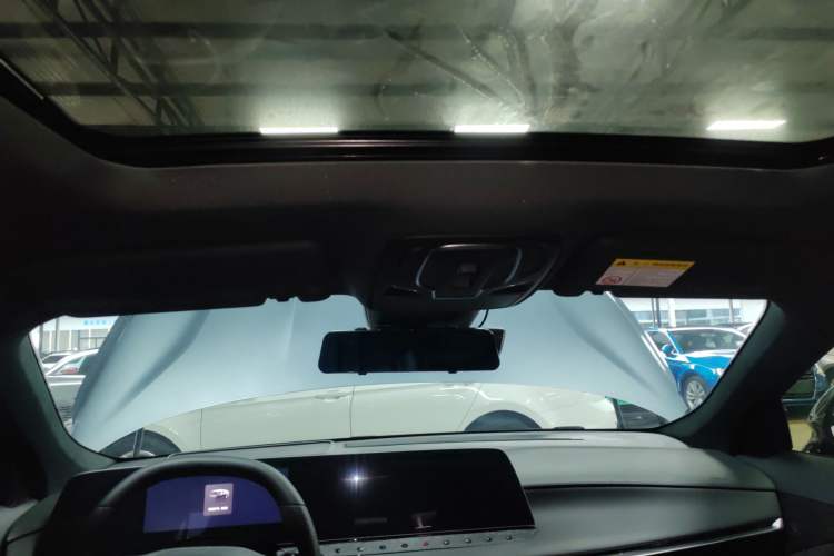 Used MG 7 2023 1.5T DCT Luxurious Supreme Edition