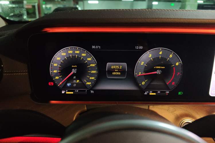 Used Mercedes-Benz E-Class 2020 Restyled E 300 L Exclusive Edition Instrument Cluster