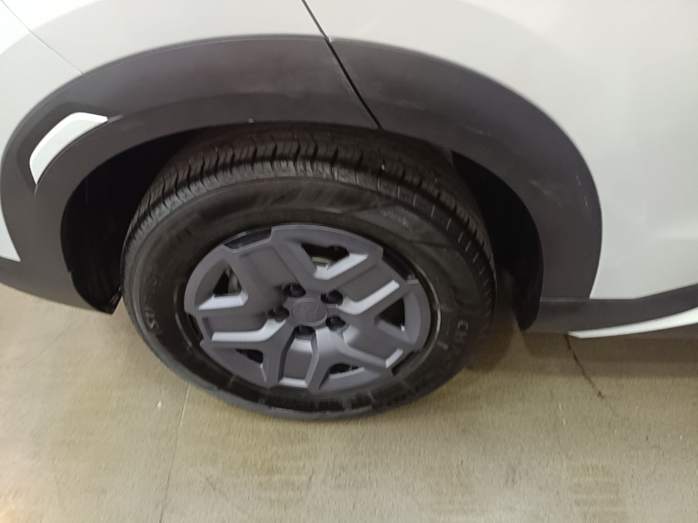 BYD Yuan UP 2025 Intelligent Driving Version 401 KM Dynamic Edition — снимка 11