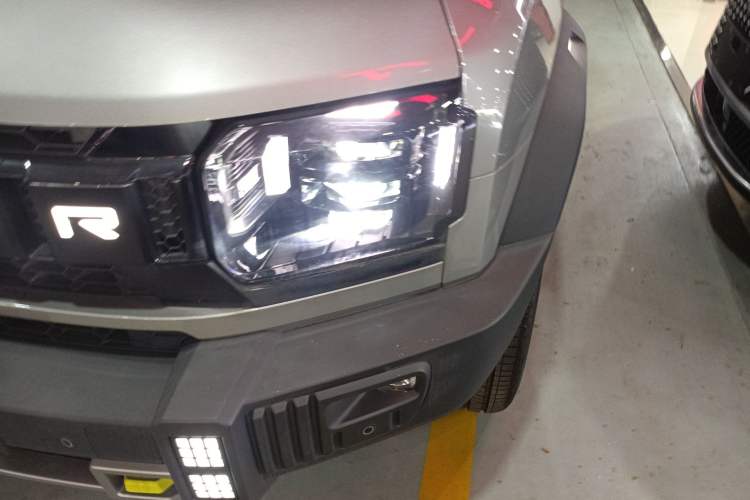 Used JETOUR Traveler C-DM 2024 C-DM 129KM Linye Edition