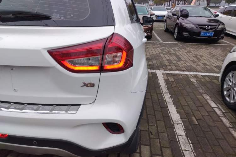 Used Geely Auto Vision X3 2017 1.5L Automatic Luxury Model