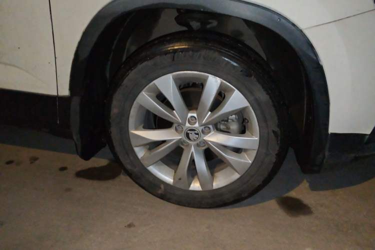 Used Skoda Kamiq 2018 1.5L Automatic Standard Edition China VI Right Front Wheel Hub