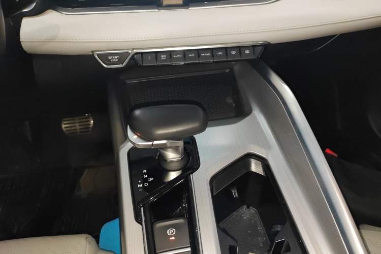 Used Geely Auto Preface 2023 2.0TD Prestige Version
