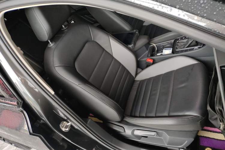 Used Volkswagen Sagitar 2022 280TSI DSG Flyover Edition