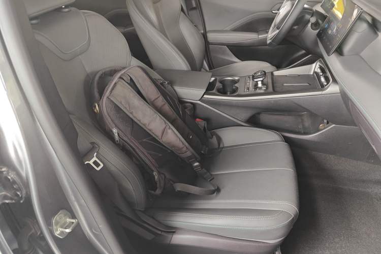 Used BYD Qin PLUS 2025 DM-i Smart Drive 55KM Leading Model Right Front Seat