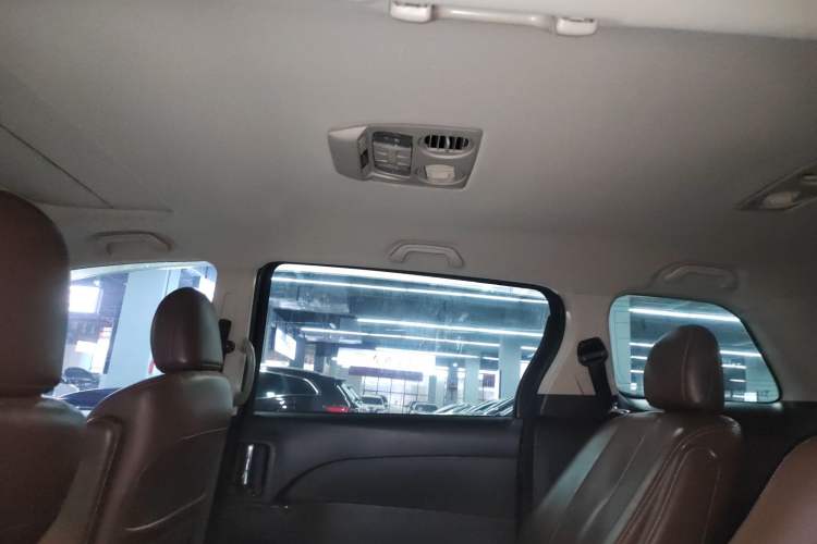 Used BYD M6 2015 2.4L Automatic Prestige Edition